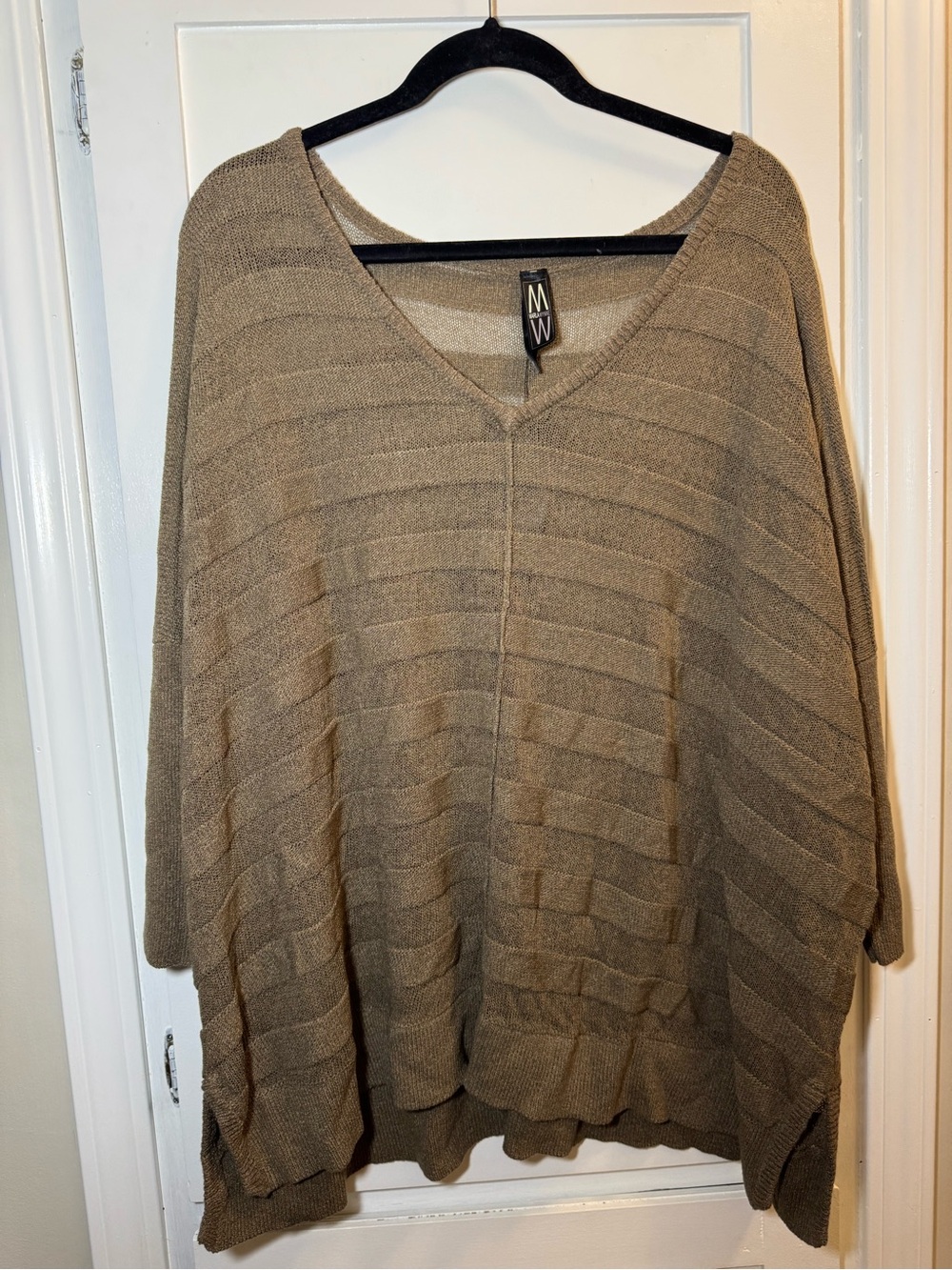 NWT MarlaWynne Sweater 1X Taupe Oversized V Neck Dolman Tunic Lagenlook